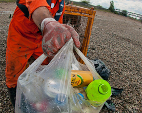 Thames21 Tenth Anniversary Clean-up Event with the PLA at Gravesend